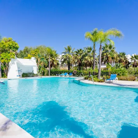 The Lagoon Apartment- Free Lagoon Access * Casares