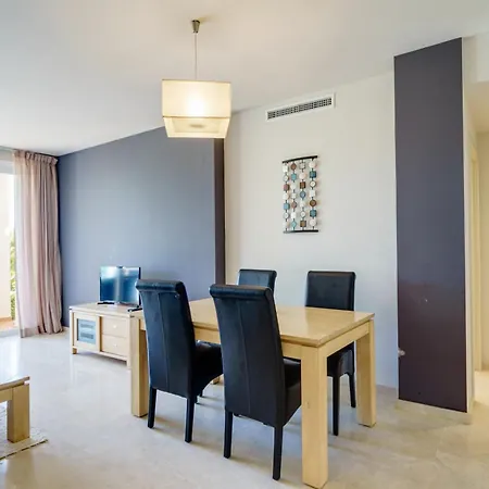 The Lagoon Apartment- Free Lagoon Access Apartment *